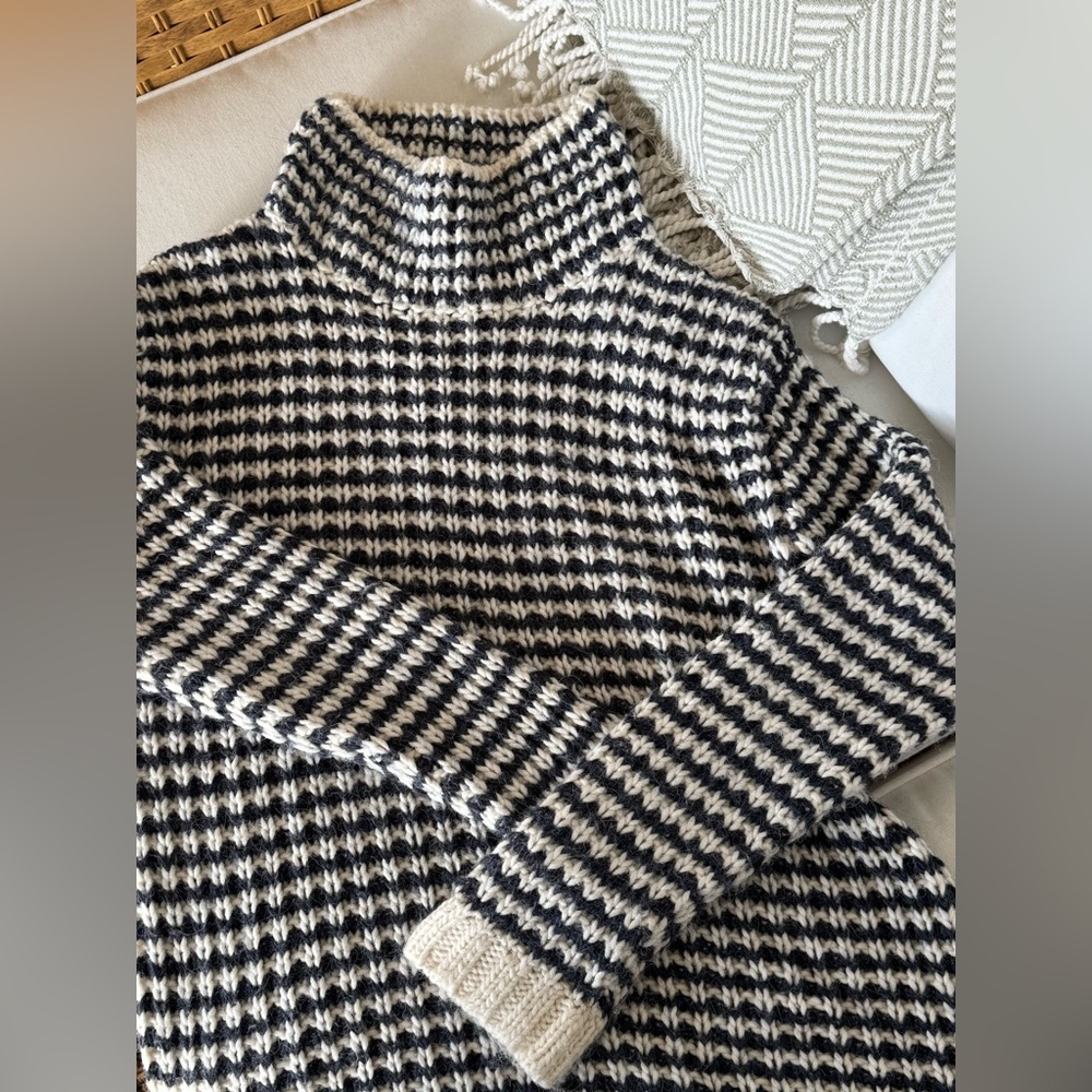 Barbour knit wool turtleneck sweater